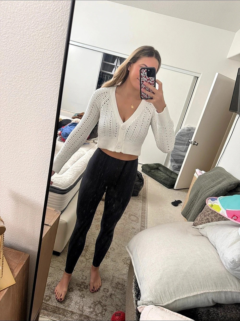 Abercrombie & Fitch Pointelle V-Neck Cardigan White Small